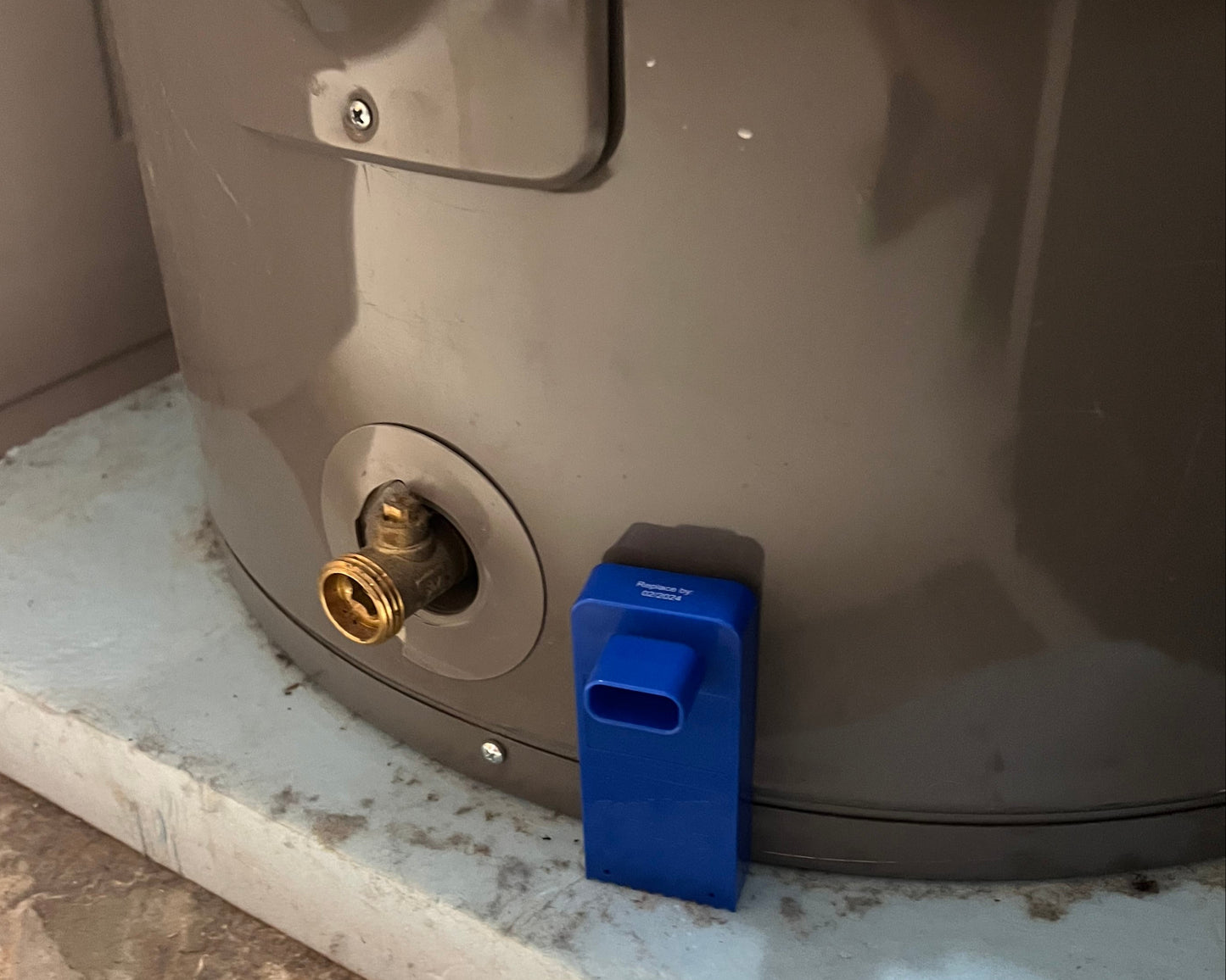 Flood Buzz® Blue: Water Leak Alarm for Water Heater Pans - 1 & 5 Packs